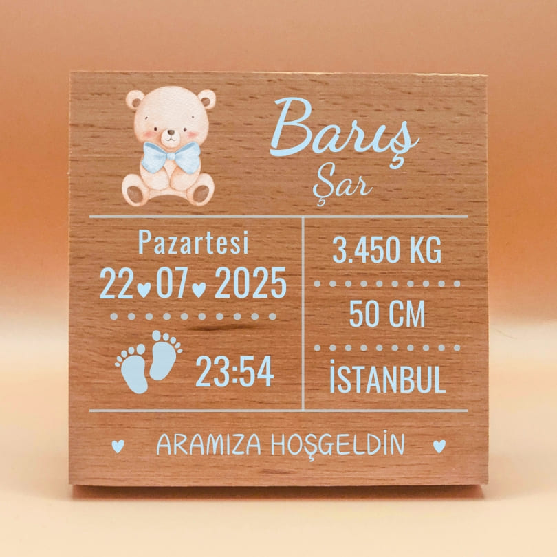 Erkek Bebek Doğum Panosu – Doğal Ahşap, Kişiye Özel image 0