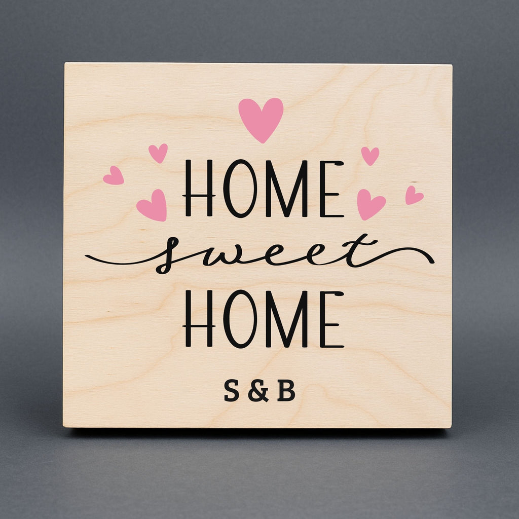 Home Sweet Home Kalpli Ahşap Pano – Kişiye Özel Baş Harfli Yeni Ev Hediyesi