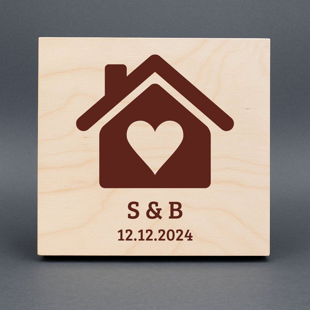 Ev & Kalp Minimal Ahşap Pano – Kişiye Özel